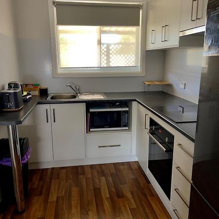 Kulin Erindale Apartments Εξωτερικό φωτογραφία