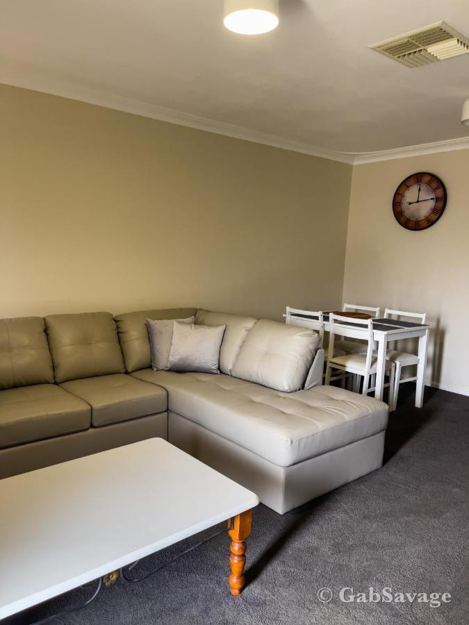 Kulin Erindale Apartments Εξωτερικό φωτογραφία