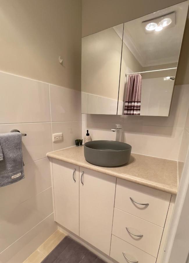 Kulin Erindale Apartments Εξωτερικό φωτογραφία